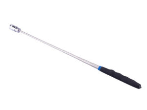 Felszedő mágnes teleszkópos nyéllel és LED lámpával 190-810 mm