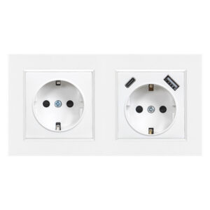 Nova földelt csatlakozóaljzat dugalj 16A 250V USB csatlakozóval fehér kerettel