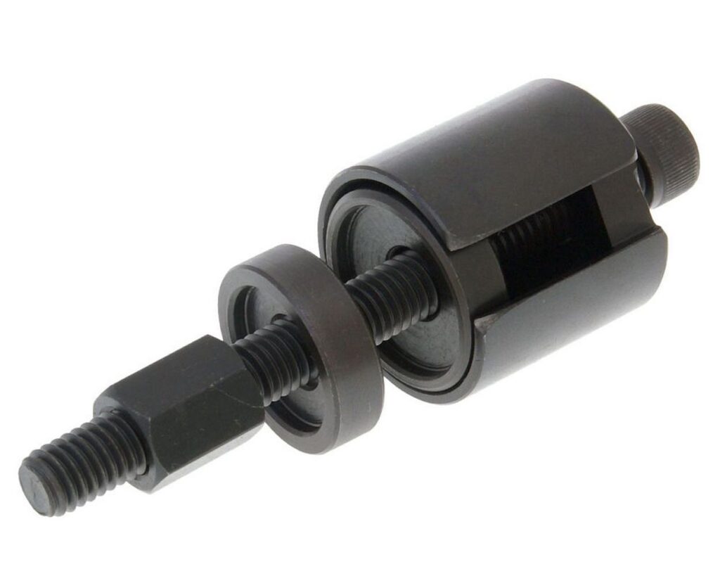 BUZZETTI 30x28 mm szilentblokk kiszerelő adapter