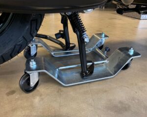 BGM manőverező segéd Vespa GT, GT L, GTS 125-300, GTV, GTS 125-300 Super járműállványhoz, műhelyállványhoz, gördíthető segéd