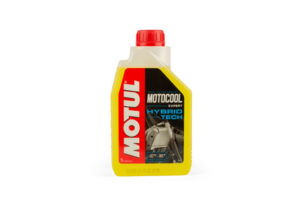 Hűtőfolyadék Motul Motocool Expert 1L- 1 LITER