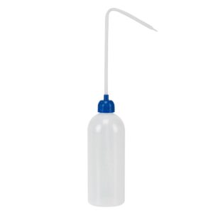 PRESSOL 500 ml laboratóriumi buretta, áttetsző polietilén, merev csőrrel (egy darabos kiszerelés)